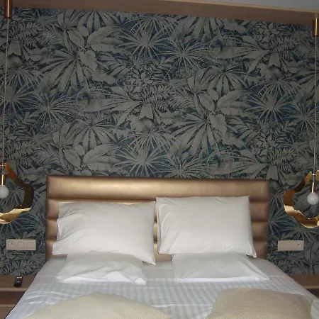 Hotel La Clochette Celles (Namur)